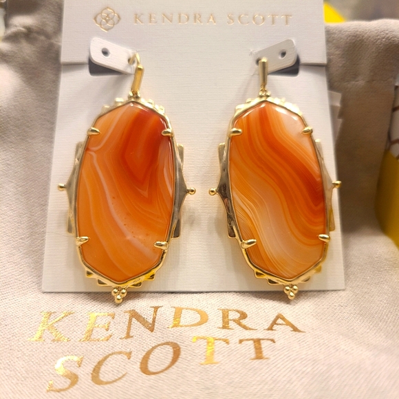 SOLD - Picture 2 of 7